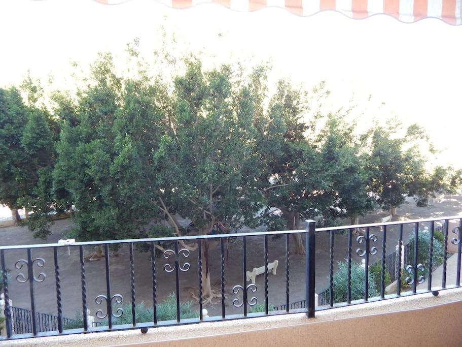 Elegante Apartamento Muy Cerca De La Playa Valencia Eksteriør bilde
