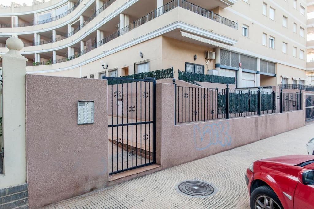 Elegante Apartamento Muy Cerca De La Playa Valencia Eksteriør bilde